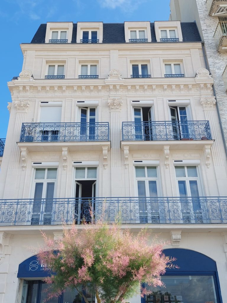Rénovation maison de 1880 Ravalement et enveloppe extérieure sur le remblai des Sables d'Olonne